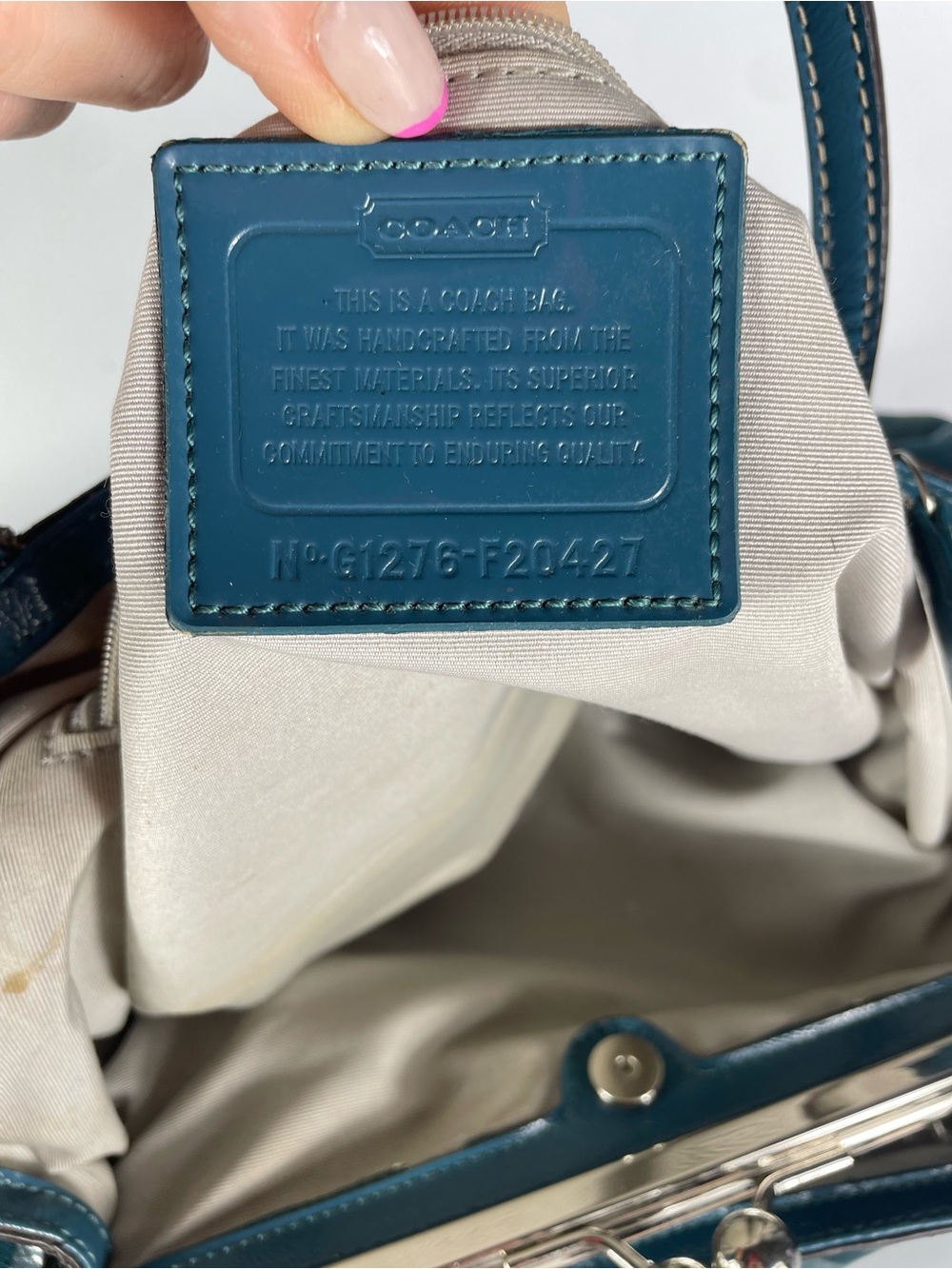 Coach Signature Stripe 3 Color Signature Metallic Carryall -COA - Picture 6 of 16